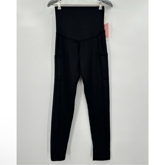 Performance Maternity & Postpartum Pocket Leggings 28” - Picture 4 of 6